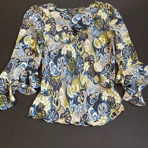 floral bell sleeve angie’s top